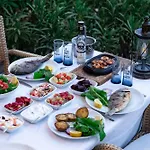 Bed & Breakfast Etenna Beach Bungalows