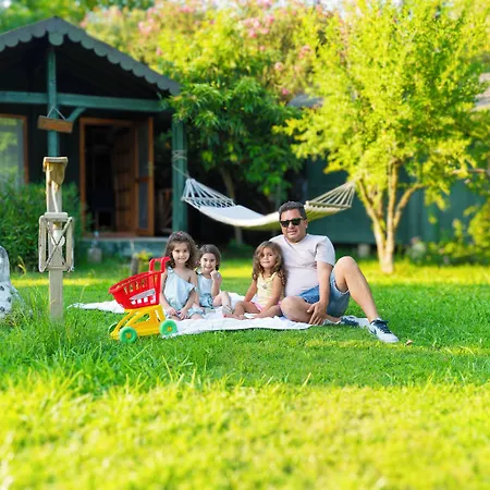 Etenna B&B Çıralı